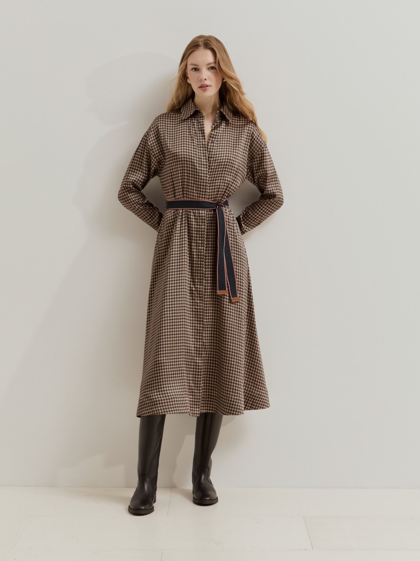 Long-sleeve dress