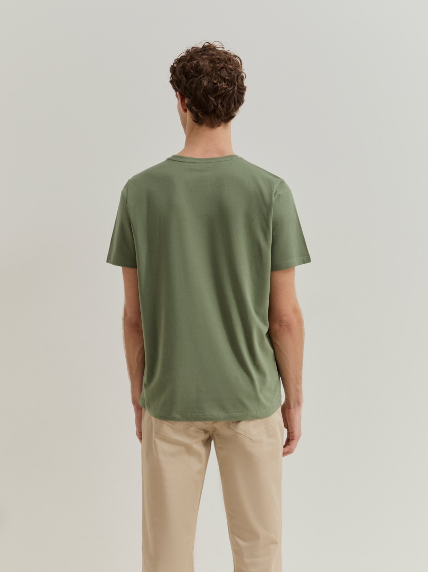 T-Shirt b�sica