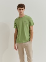 T-Shirt b�sica