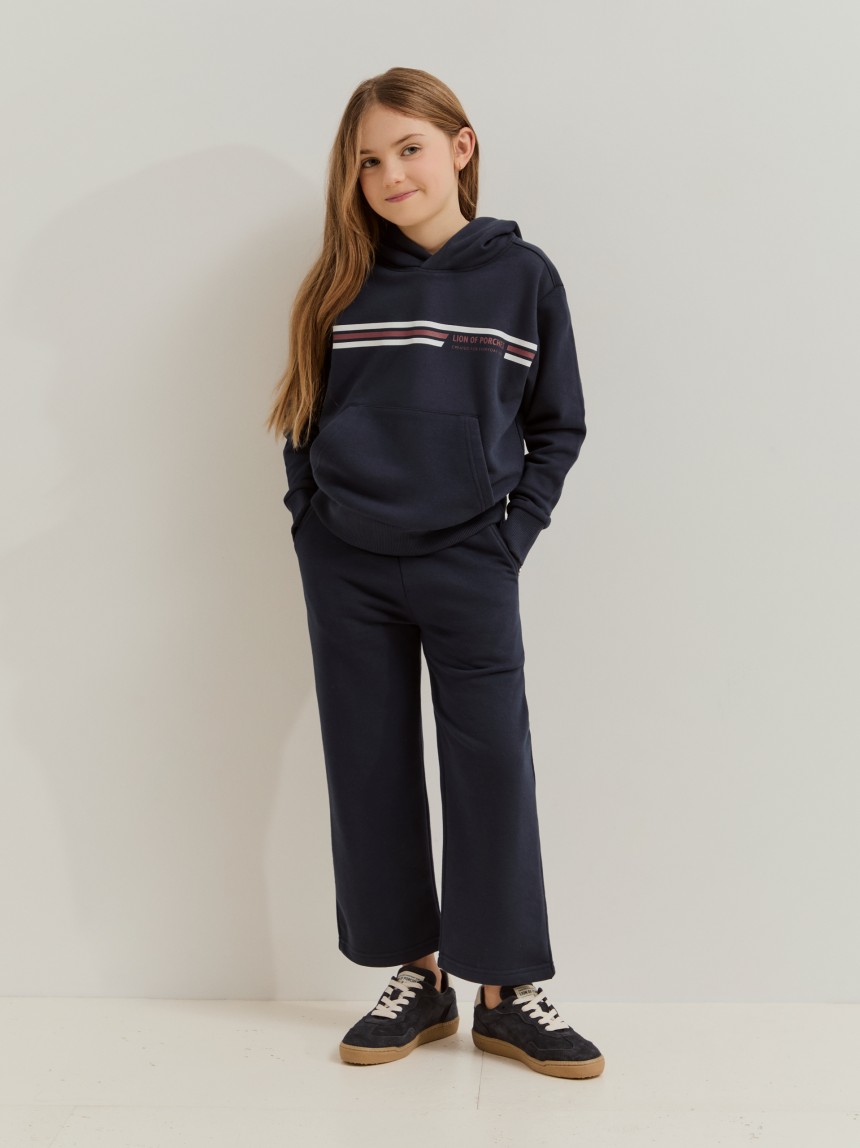 Sweatshirt com capuz