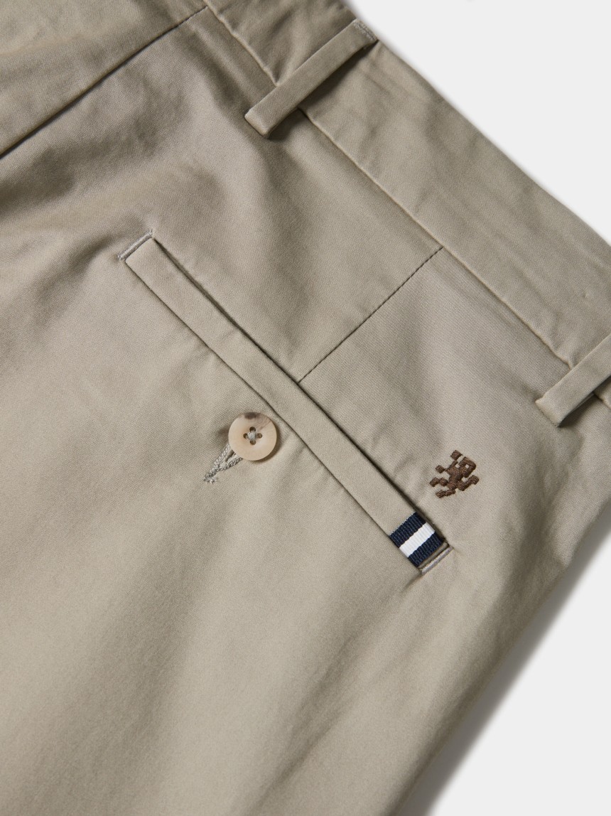 Cal�as chino regular fit