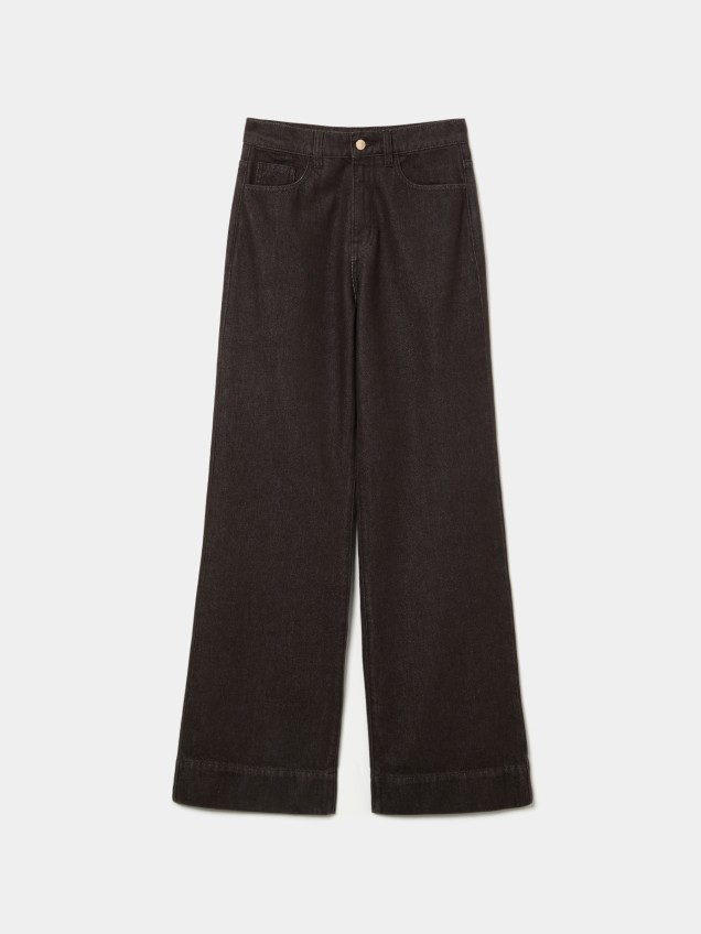 Pantalones vaqueros de pierna ancha