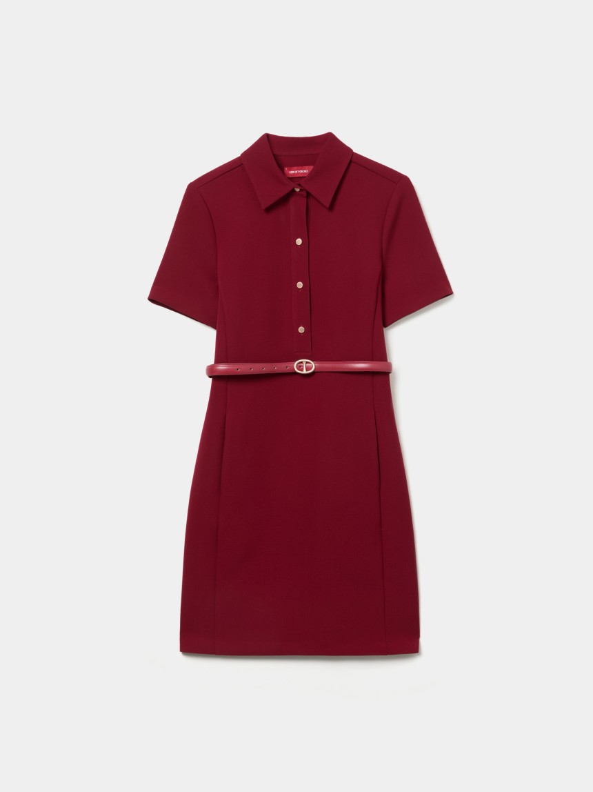 Vestido curto com cinto