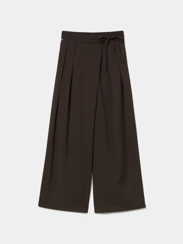 Pleated palazzo trousers