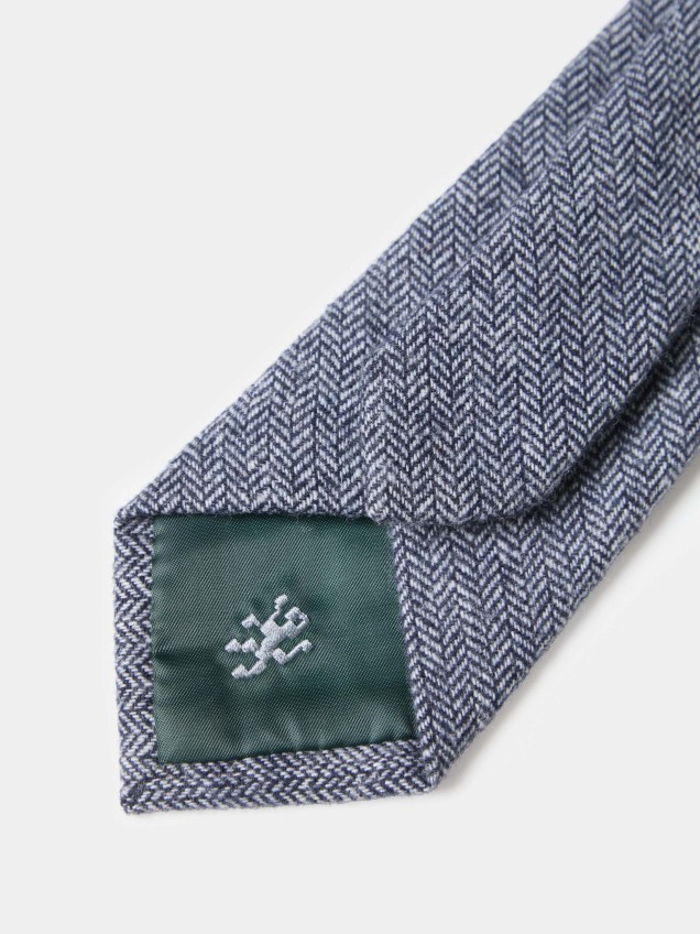 Tie
