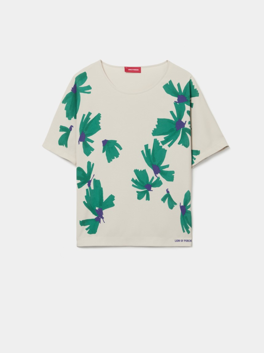 Blouse with floral pattern