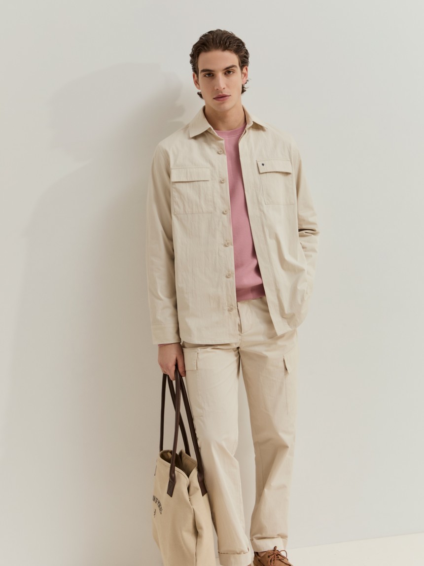 Sobrecamisa com bolsos