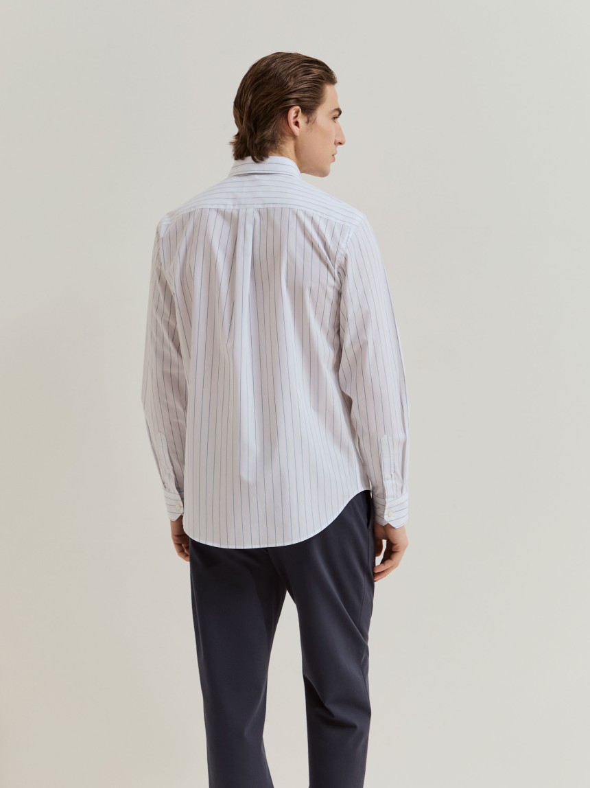 Camisa de algod�n a rayas de corte regular