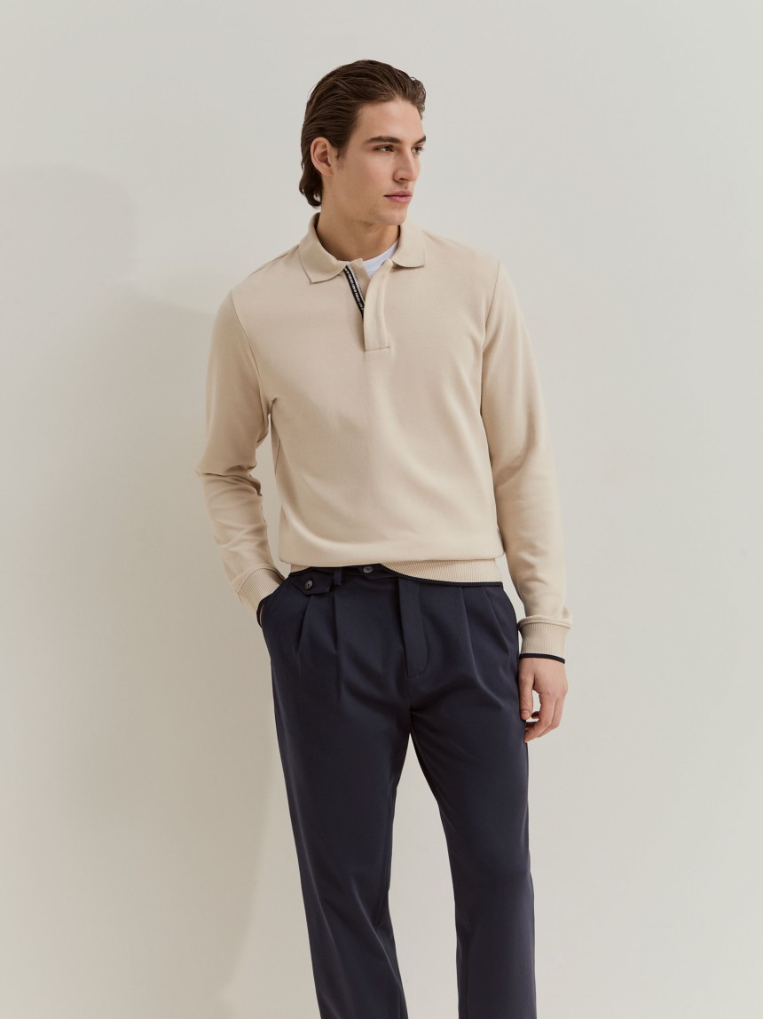 Camisola de malha com carcela