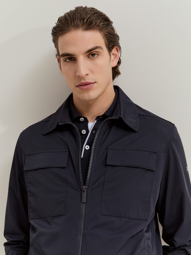 Sobrecamisa con bolsillos