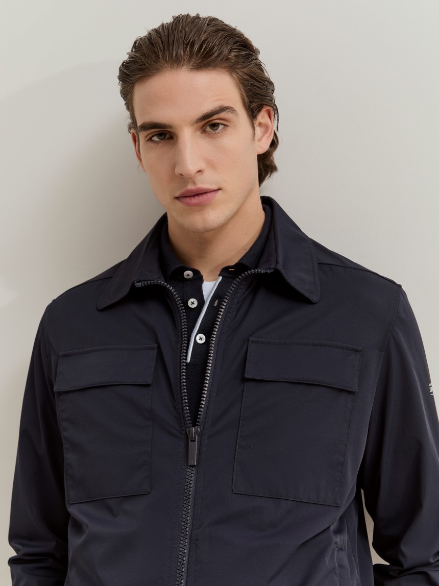Sobrecamisa com bolsos