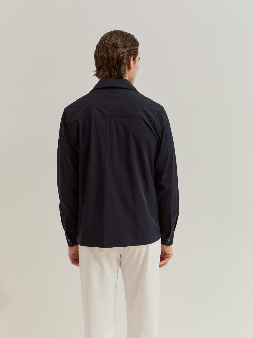 Sobrecamisa com bolsos