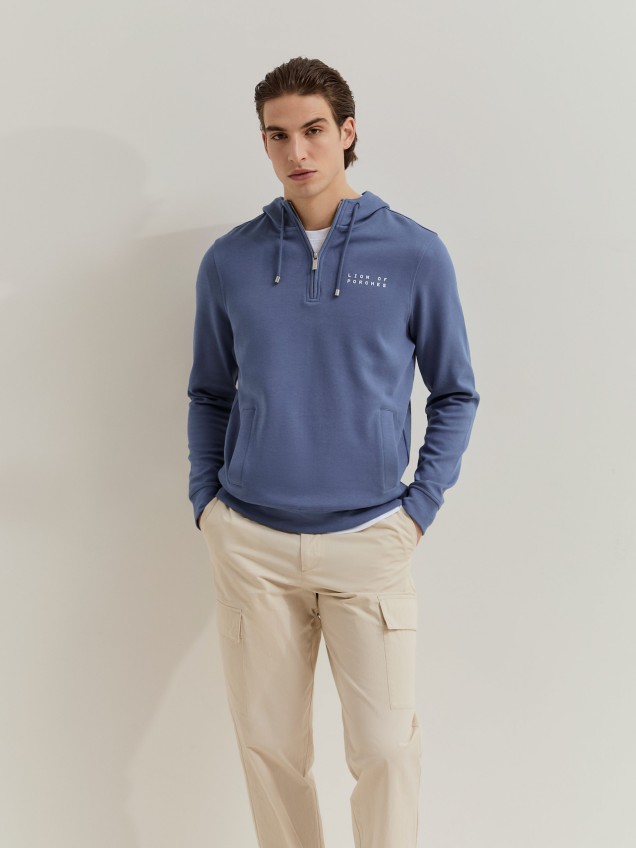 Sweatshirt com capuz