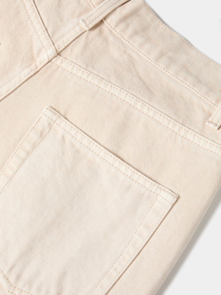 Wide-leg jeans