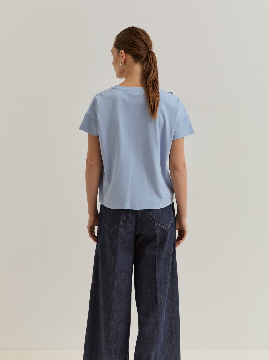 T-shirt with flowers