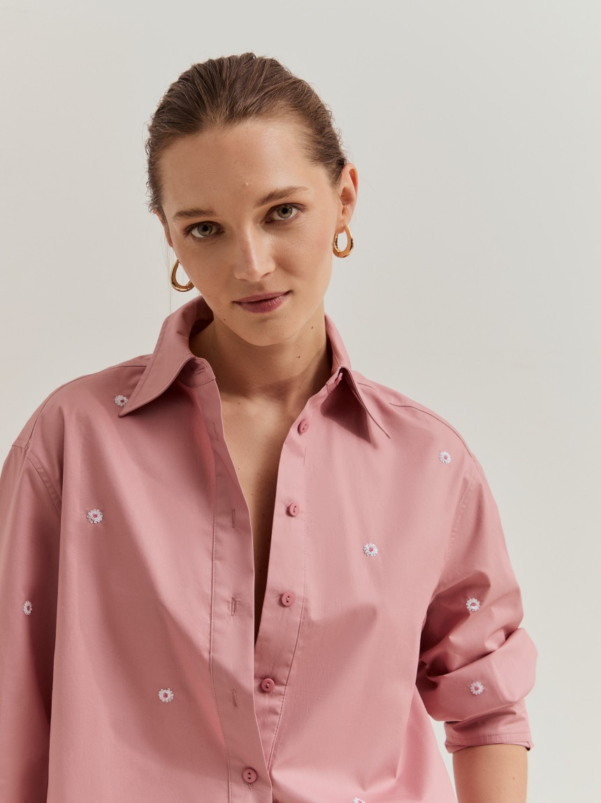 Camisa com flores