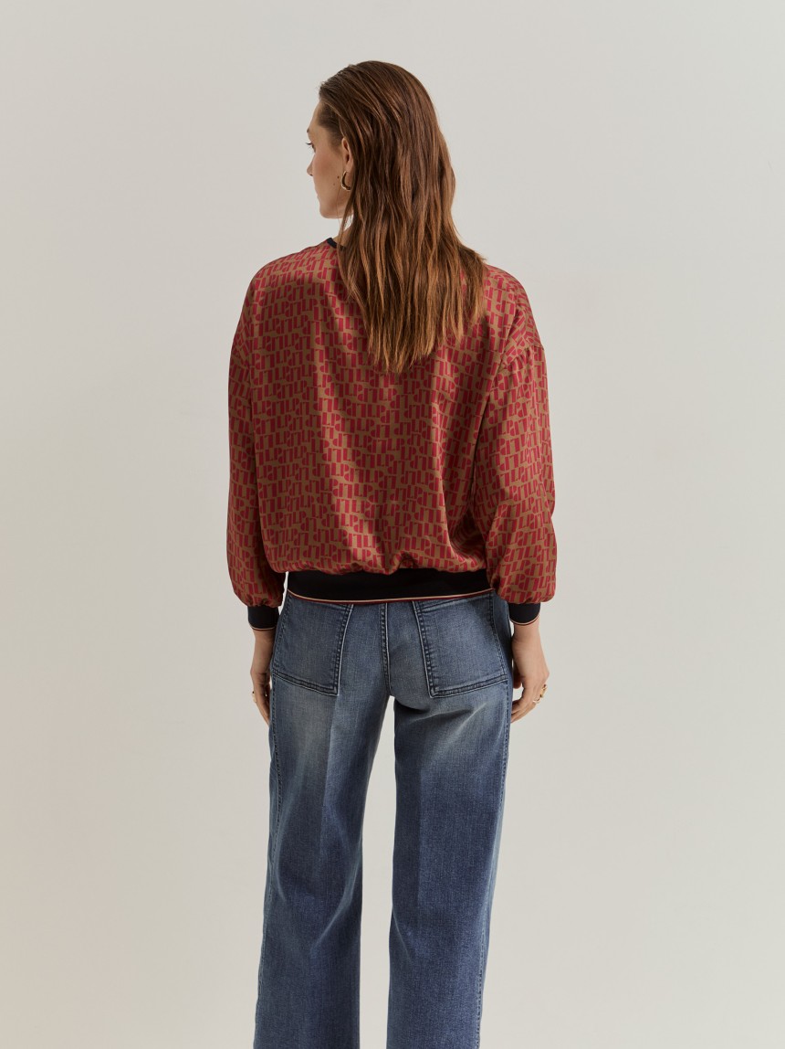 Blusa com estampado de monograma