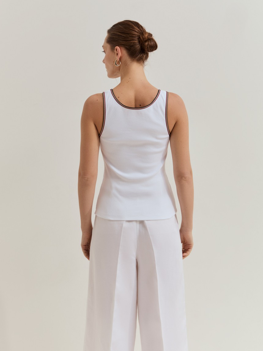 Wide-strapped top
