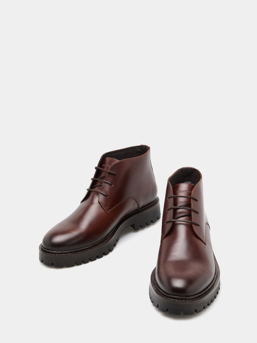 Lace-up leather ankle boots
