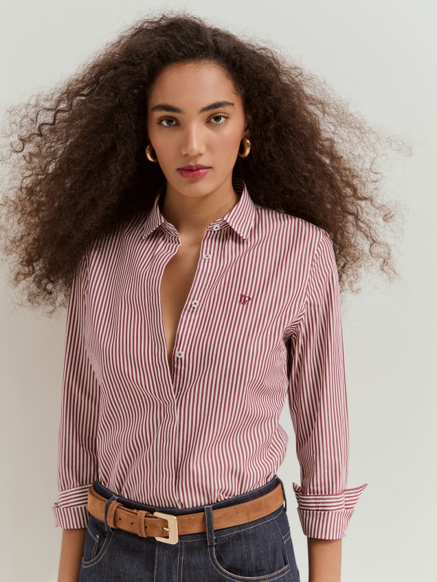 Camisa de riscas