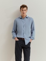 Camisa slim fit em liocel e linho