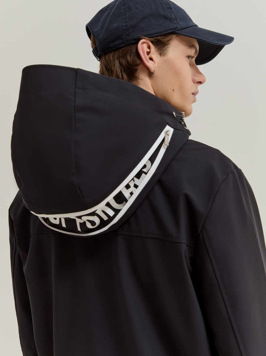 Jacket in technical fabric