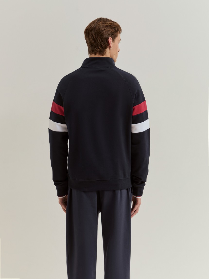 Sweatshirt com riscas