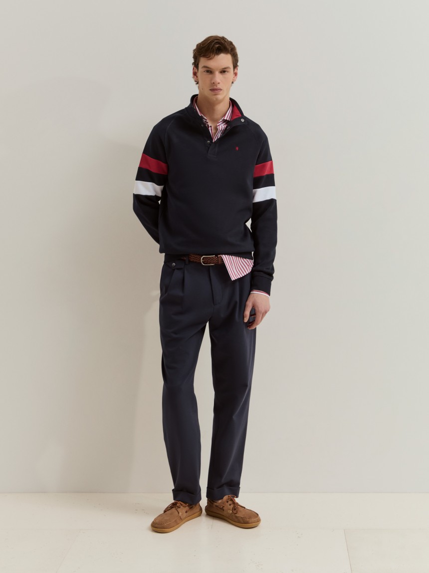 Sweatshirt com riscas