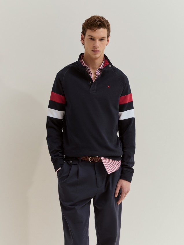 Sweatshirt com riscas