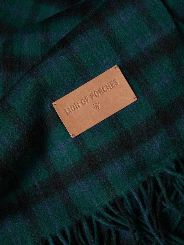 Checked woollen scarf - Image product