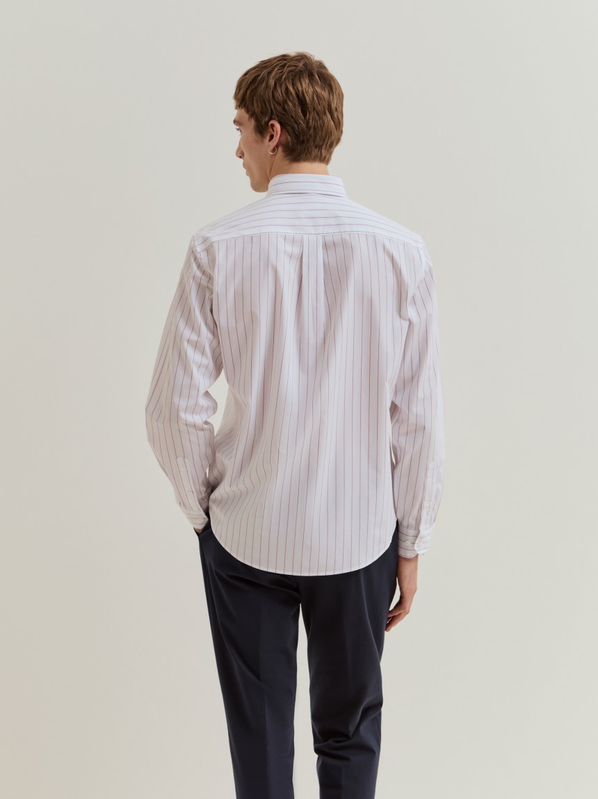 Camisa de algod�n a rayas de corte regular