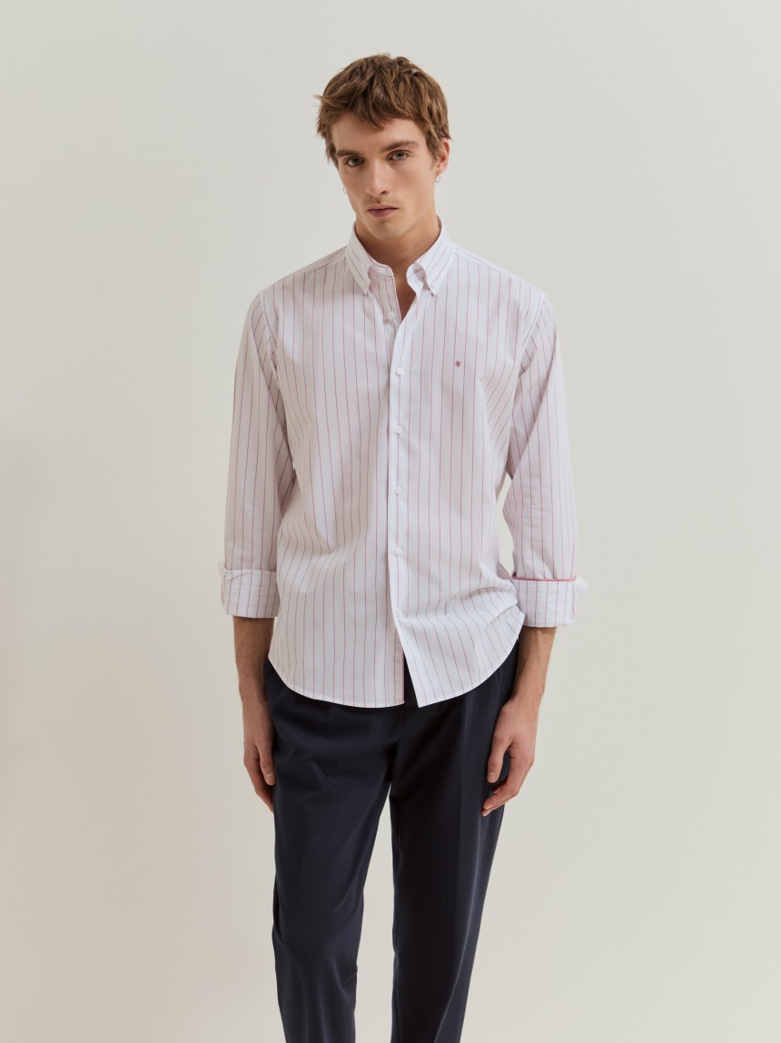 Camisa de algod�n a rayas de corte regular