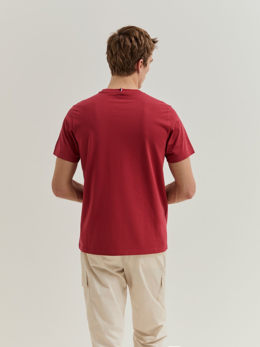 T-shirt b�sica de algod�o