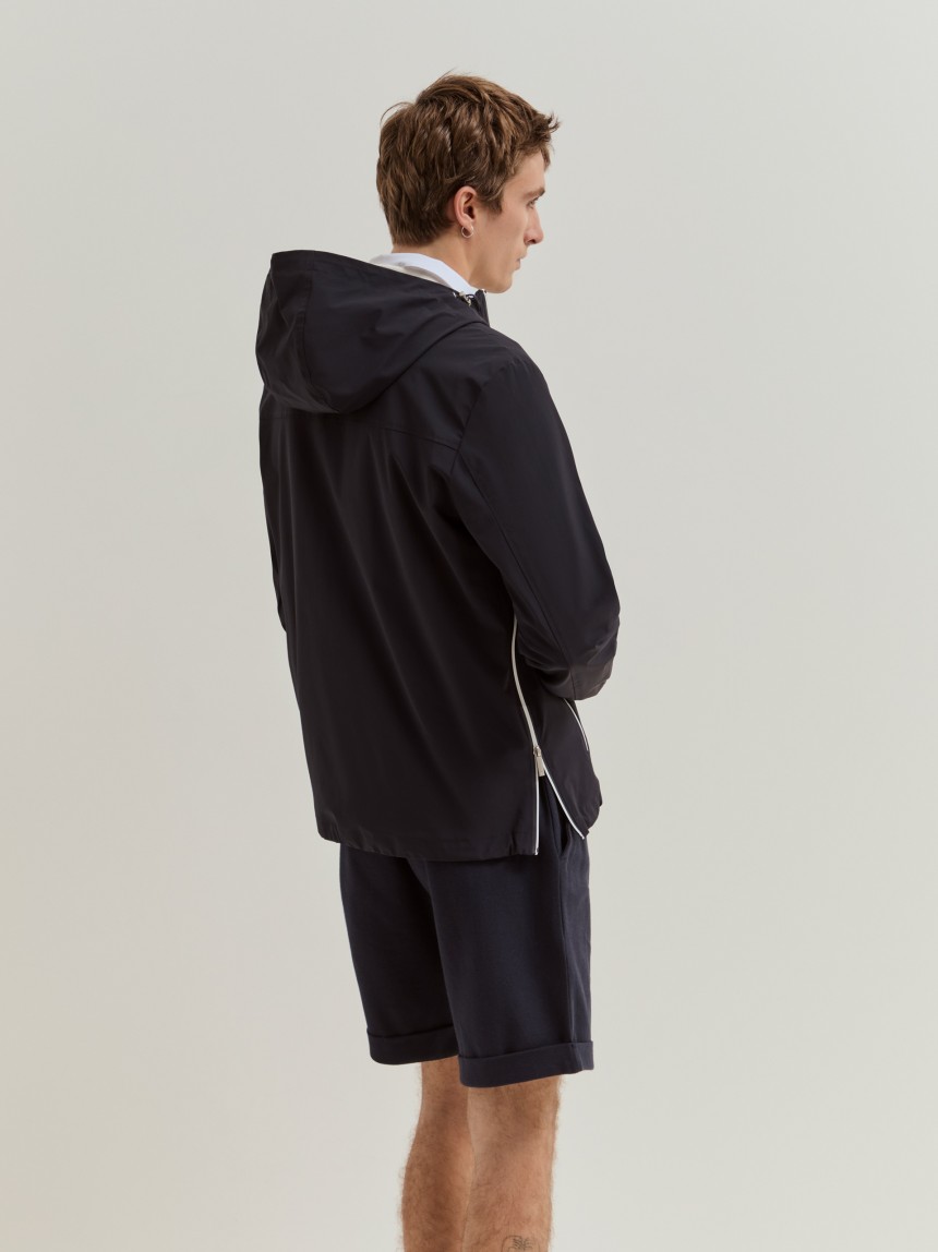 Windbreaker sweatshirt