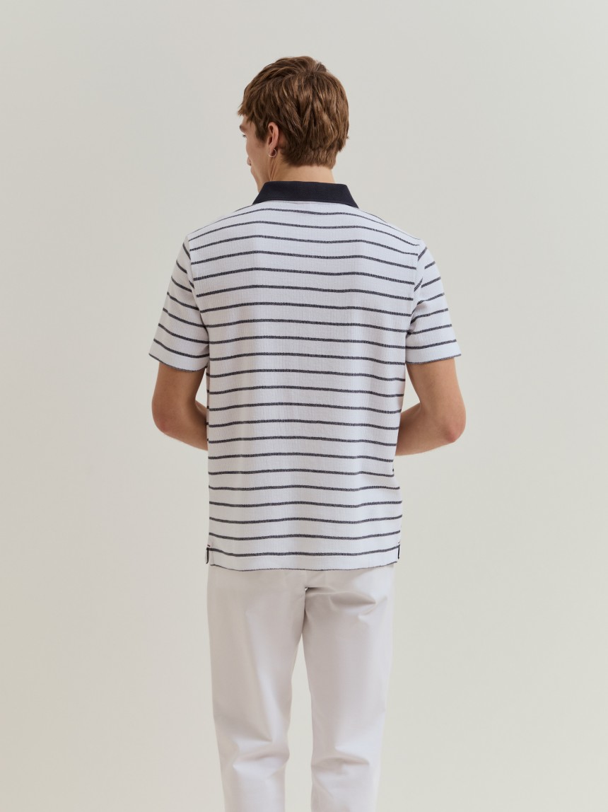 Polo �s riscas