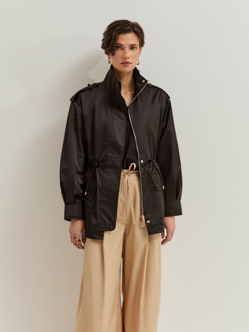 Parka com gola alta