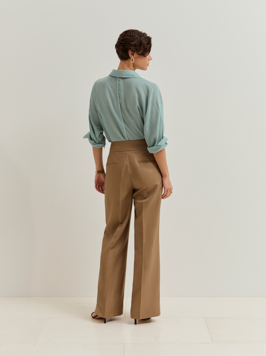 Wide leg pants