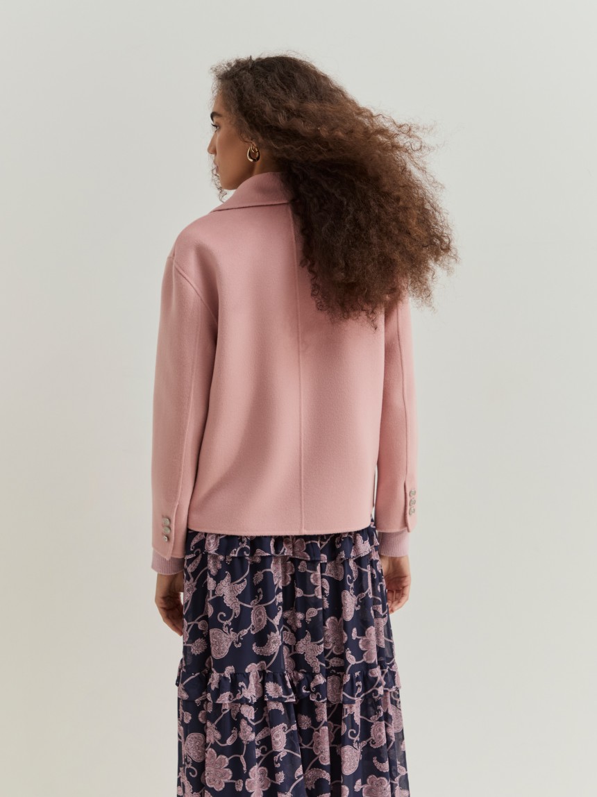 Short coat