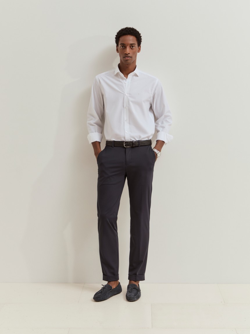 Cal�as travel slim fit