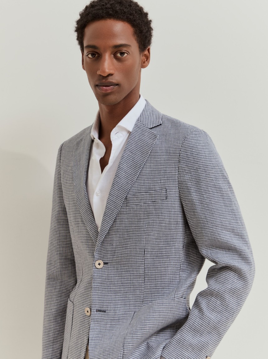 Blazer slim fit em linho