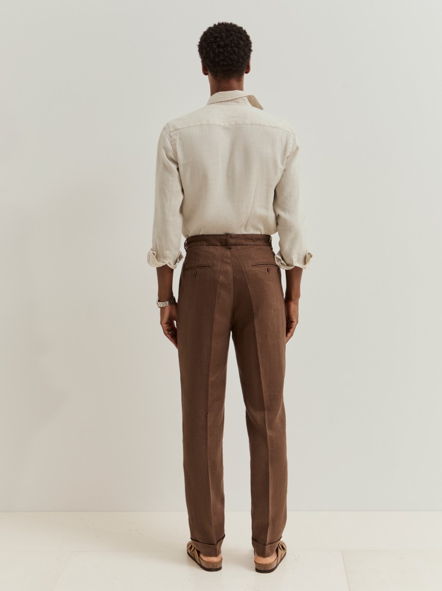 Cal�as chino regular fit em linho