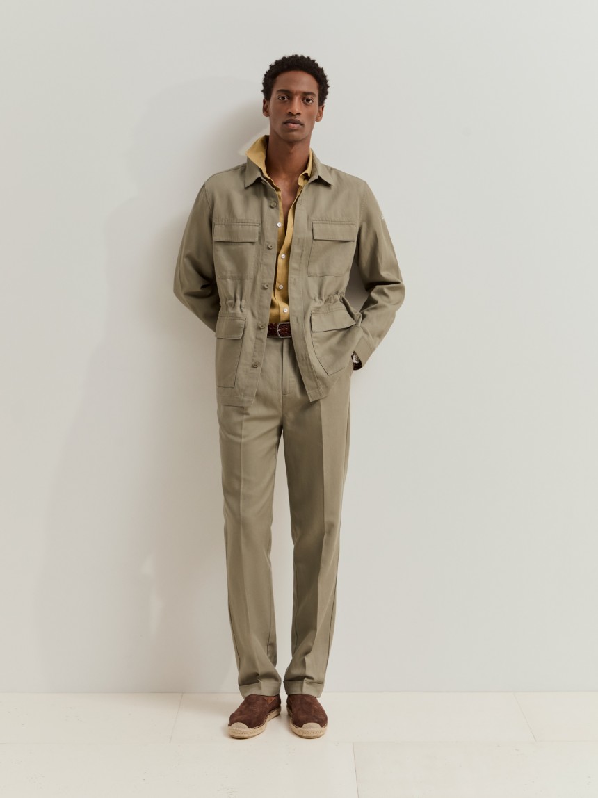 Sobrecamisa com bolsos