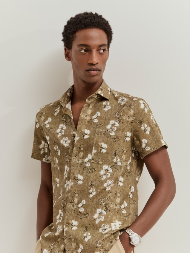 Camisa slim fit em linho e algodão