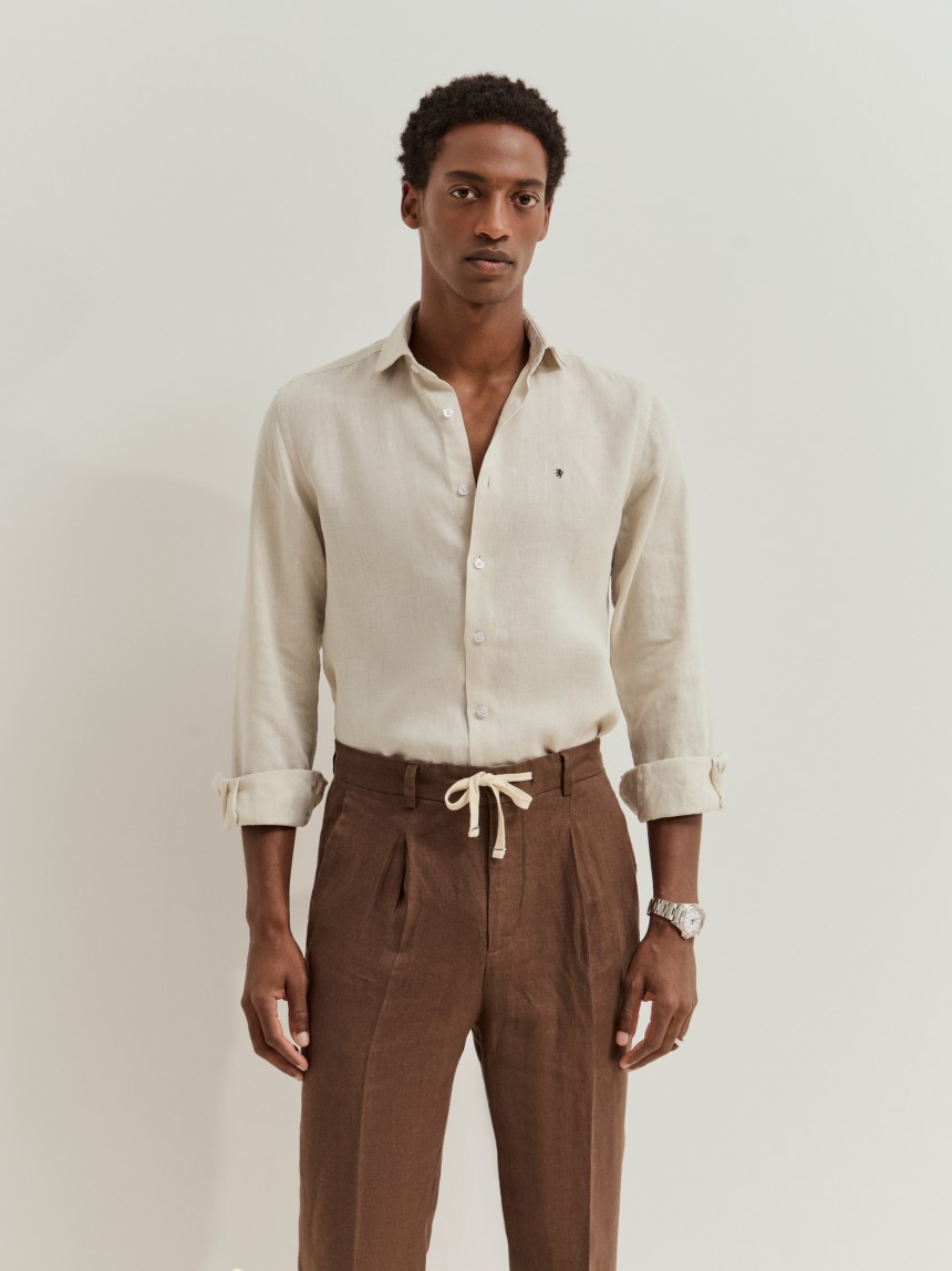 Camisa slim fit em linho