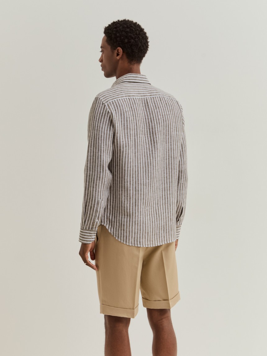 Camisa slim fit em linho