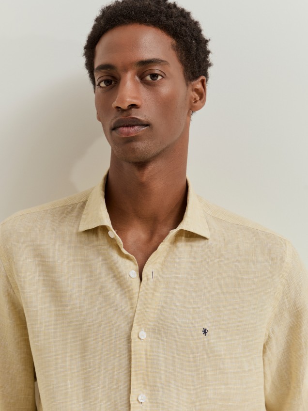 Slim fit linen shirt