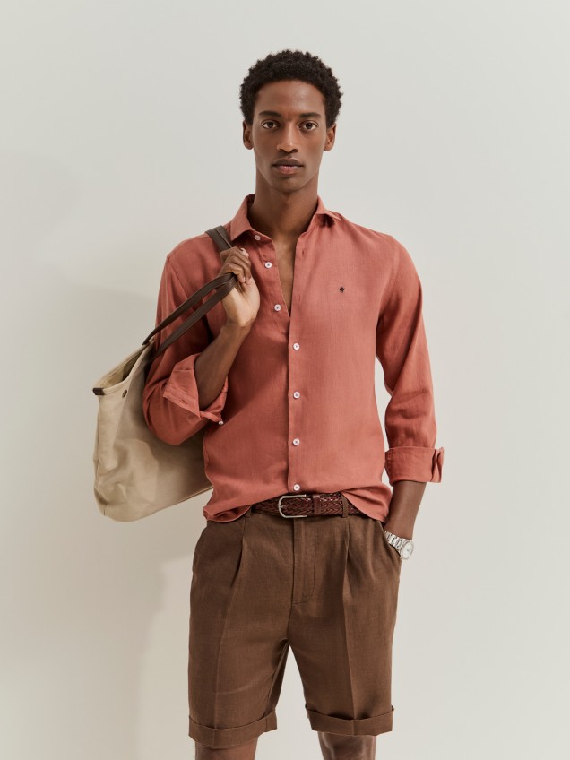Camisa slim fit em linho