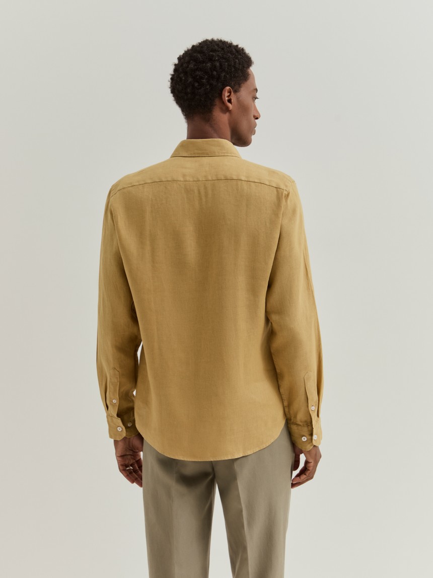 Camisa slim fit em linho
