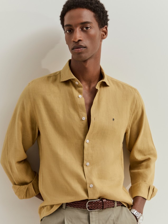 Camisa slim fit em linho