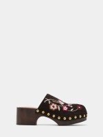Socas com padr�o floral